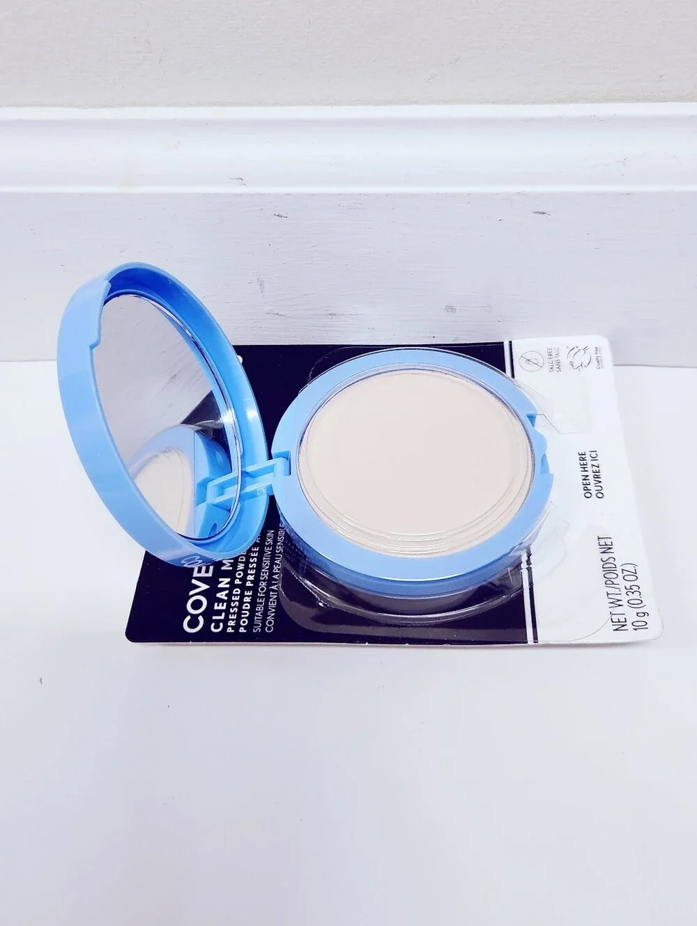 ⭐4/$15 CoverGirl Clean Oil Control Pressed Powder Classic Ivory